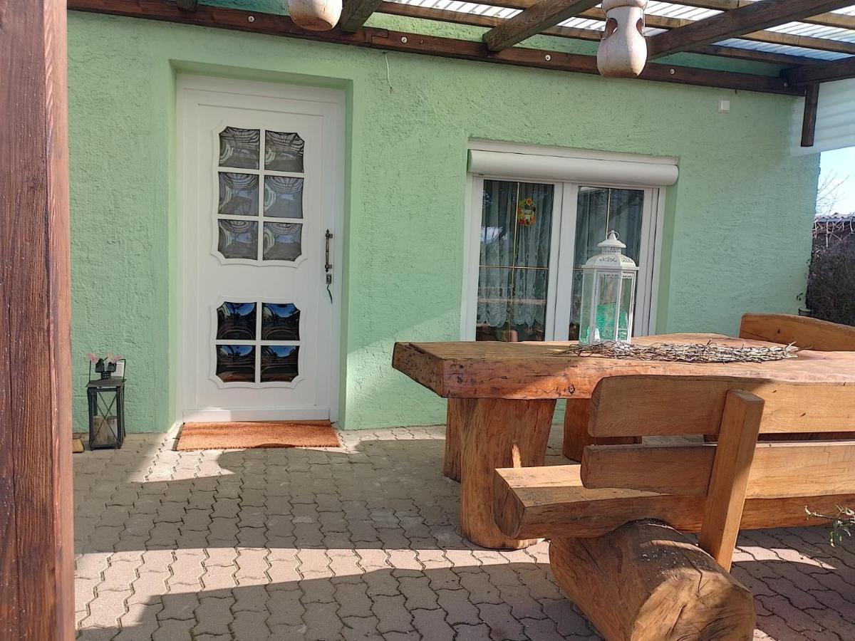 Ferienwohnung Bauerngarten Klein Vielen Bagian luar foto